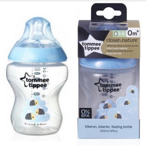 (TOMMEE TIPPEE)Closer to Nature 1x260ml Decorative Feeding Bottle- BPA free